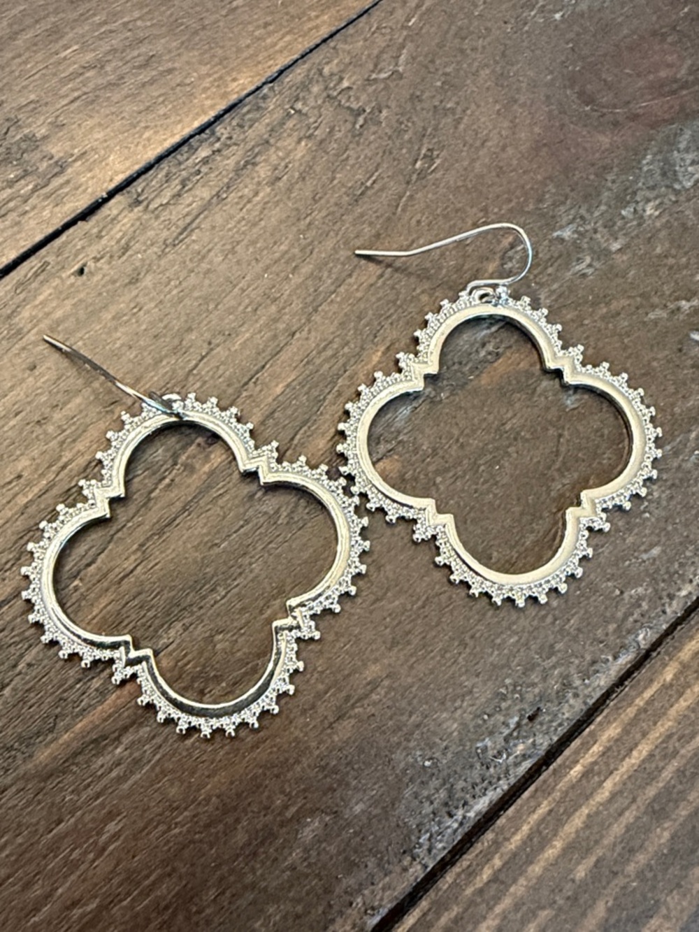 Open Quatrefoil Dangle Earrings - Silver Tone